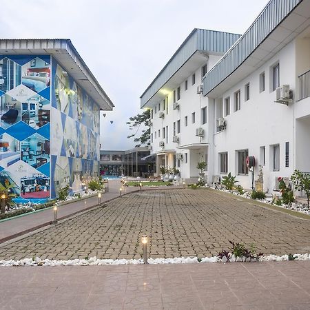 Hotel La Falaise Bonanjo Douala Ngoại thất bức ảnh