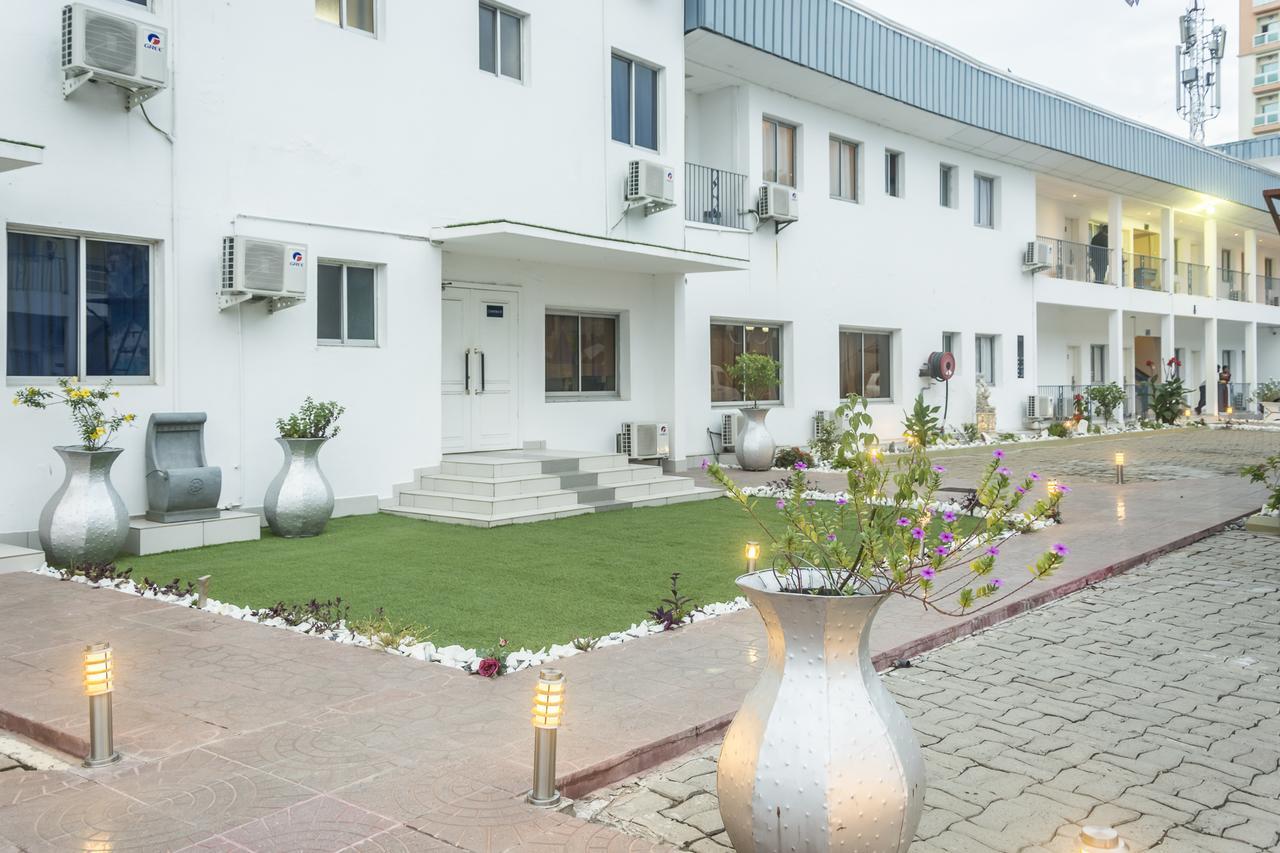 Hotel La Falaise Bonanjo Douala Ngoại thất bức ảnh