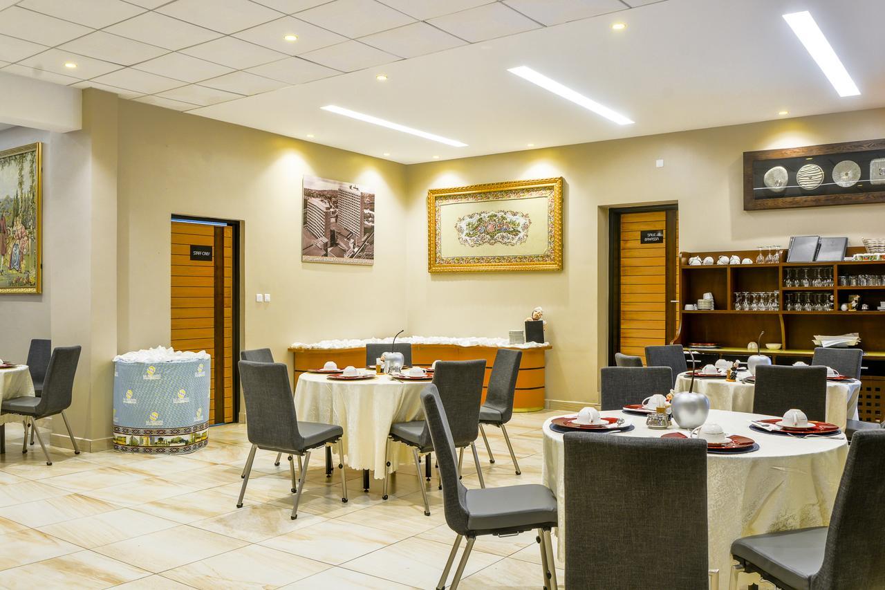 Hotel La Falaise Bonanjo Douala Ngoại thất bức ảnh