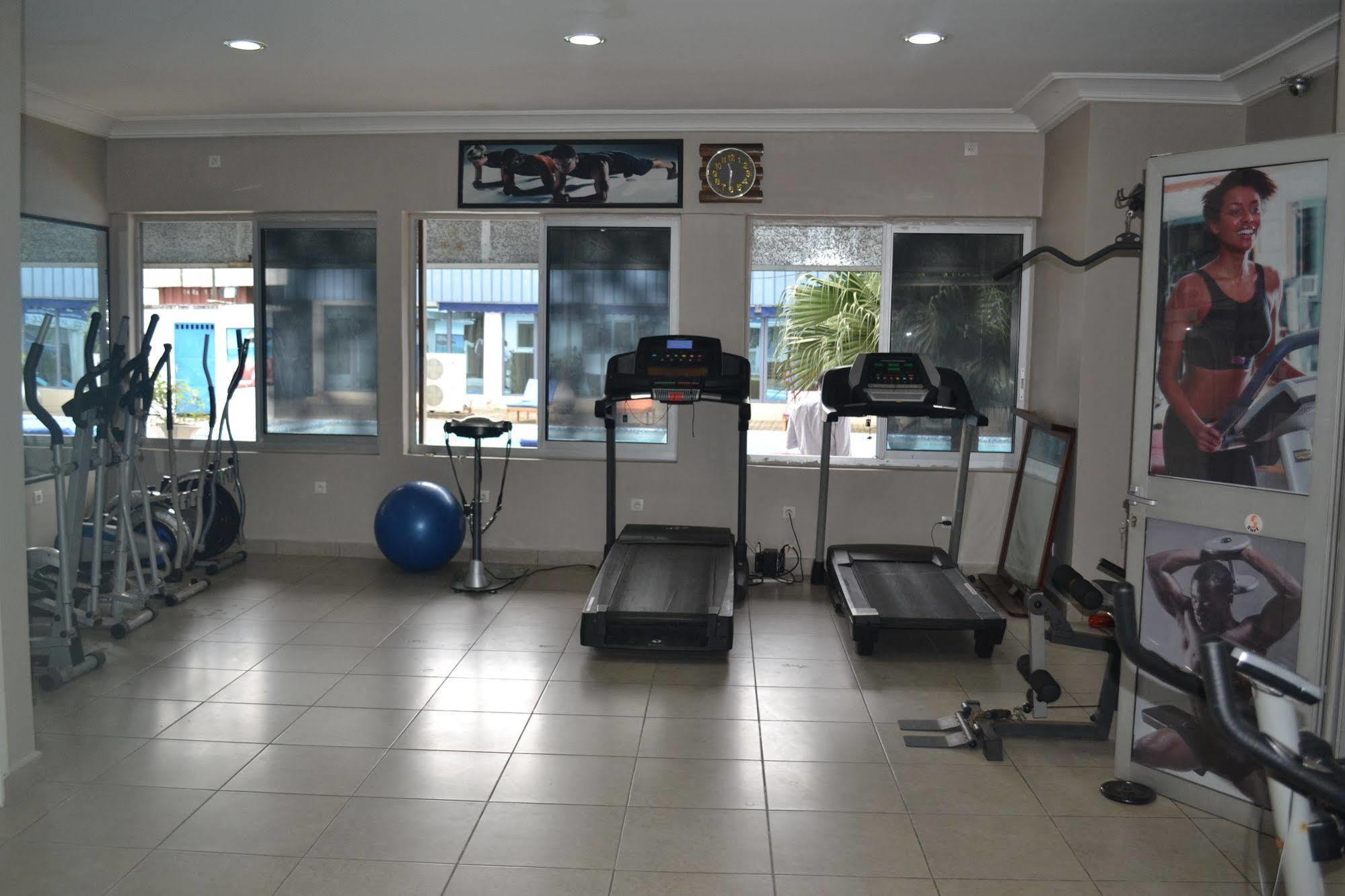 Hotel La Falaise Bonanjo Douala Ngoại thất bức ảnh