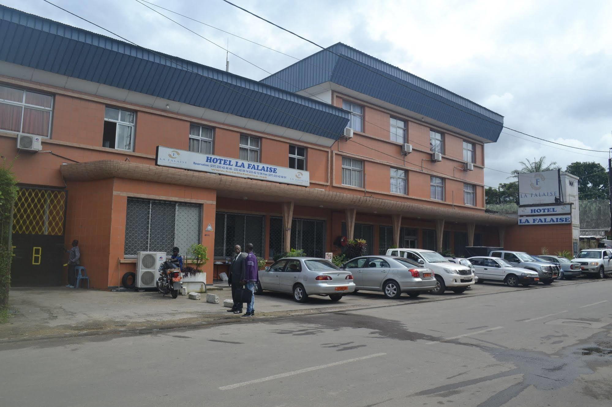 Hotel La Falaise Bonanjo Douala Ngoại thất bức ảnh